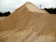 Купити пісок (чистий) Луцьк Доставка самоскидами від 1 до 40 тонн